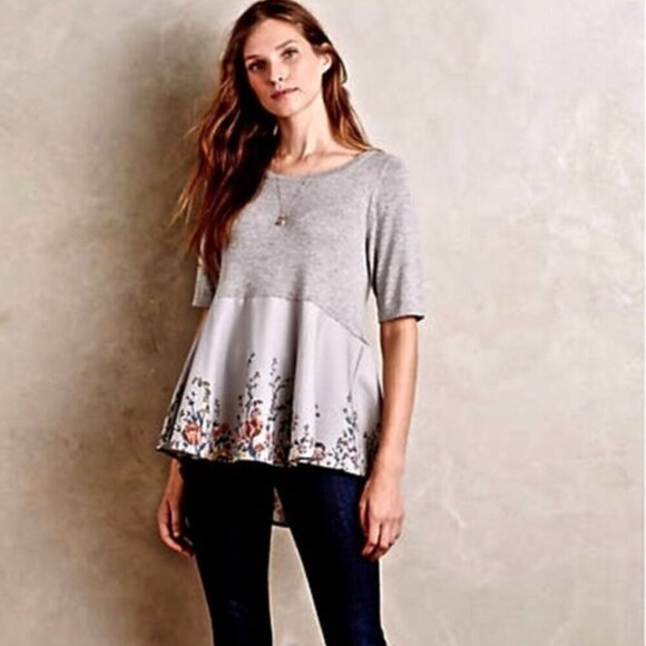 Anthropologie Moth Grey Peplum Short Sleeve Sweater with Floral Pattern Small - Picture 2 of 9